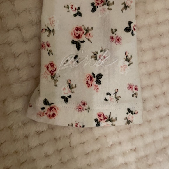 VS Pink long sleeve floral rose bodysuit - Picture 5 of 6